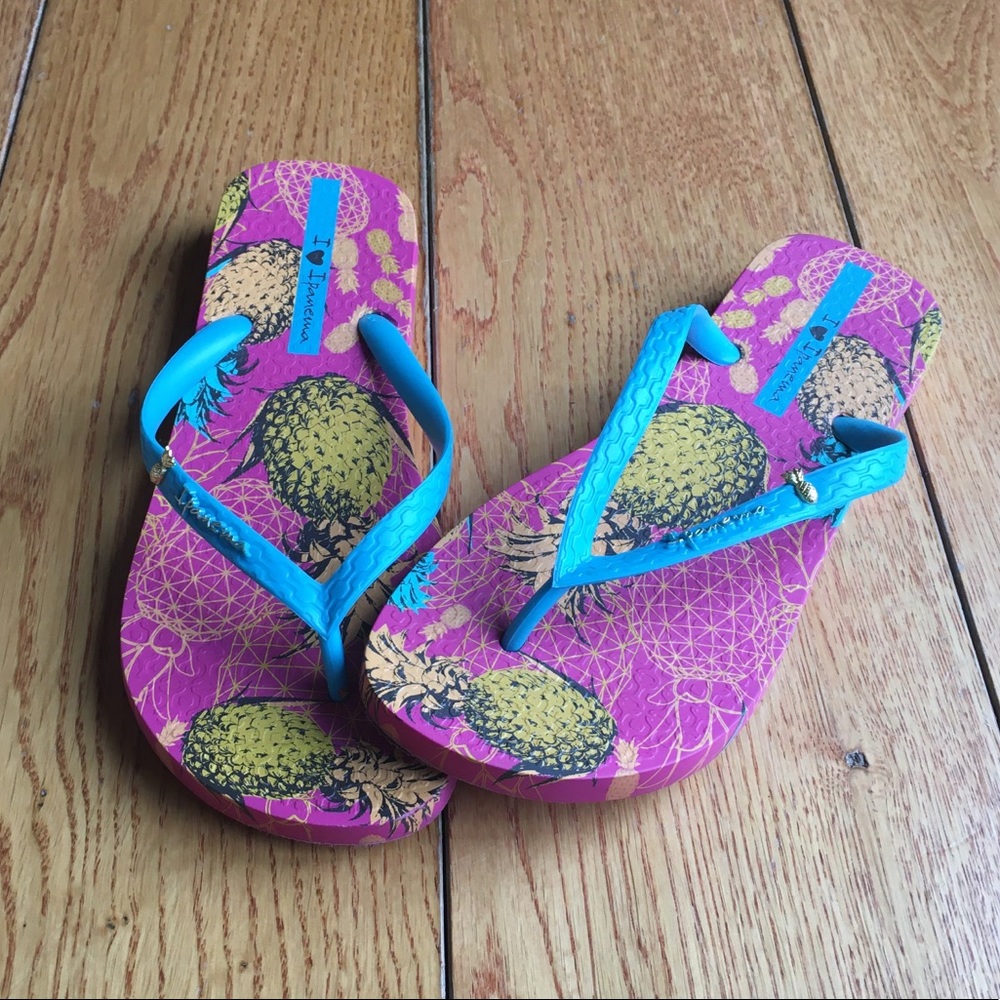 Pineapple Pink and Blue Flip Flops | Summer | Beachwear | Sandals